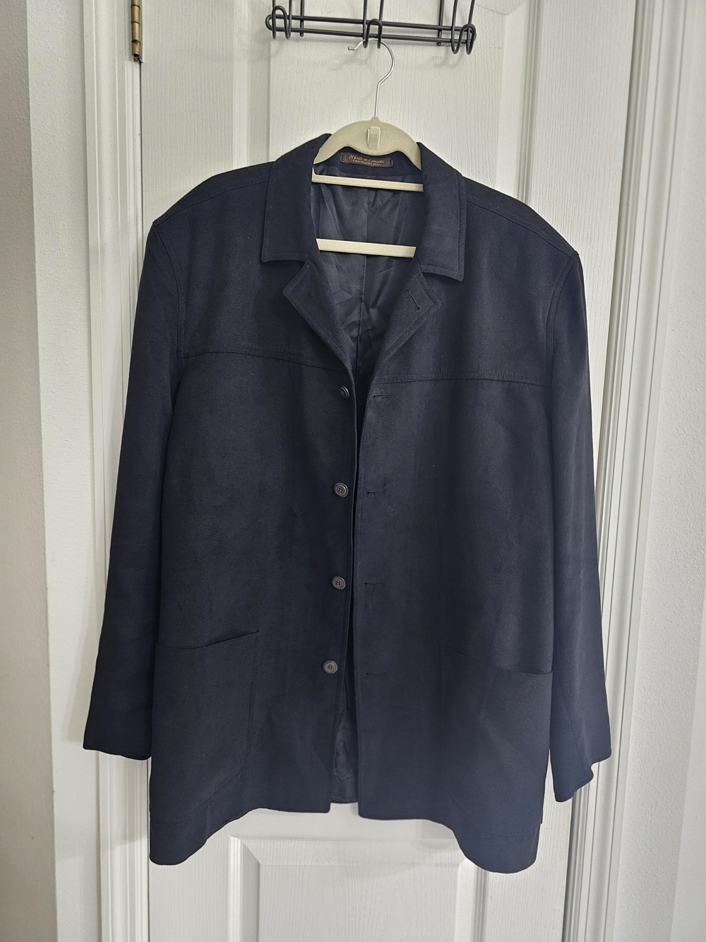Fifth Avenue Collection Men's Navy Suede Button Jacket 44T